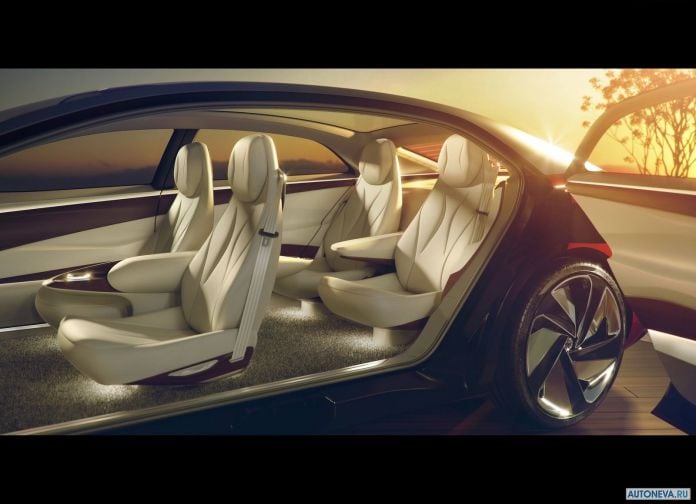 2018 Volkswagen ID Vizzion Concept - фотография 20 из 49