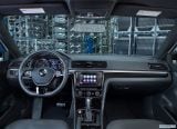 volkswagen_2018_passat_gt_us_version_010.jpg