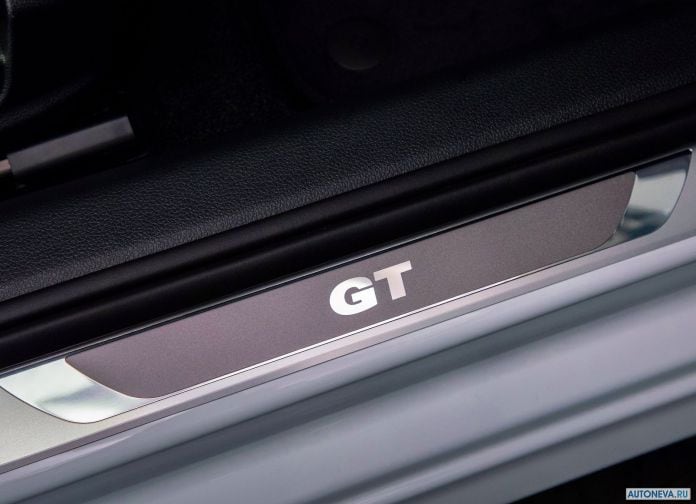 2018 Volkswagen Passat GT US-version - фотография 16 из 24