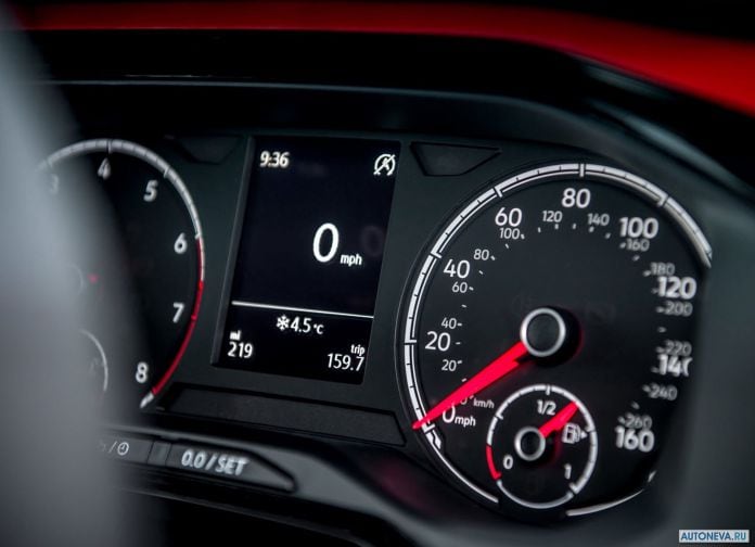 2018 Volkswagen Polo UK-version - фотография 56 из 90 2018 Volkswagen Polo UK-version - фотография 56 из 90