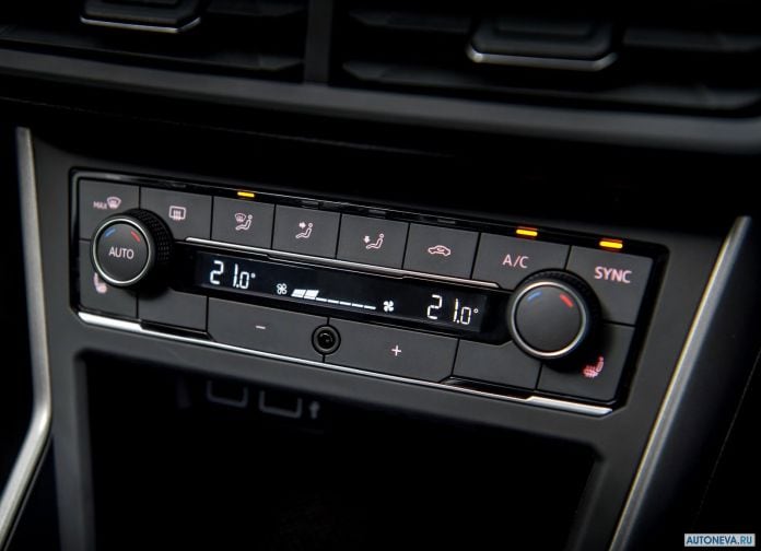 2018 Volkswagen Polo UK-version - фотография 58 из 90 2018 Volkswagen Polo UK-version - фотография 58 из 90