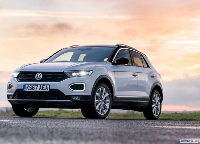 2018 Volkswagen T-Roc UK-version - фотография 1 из 74 2018 Volkswagen T-Roc UK-version - фотография 1 из 74