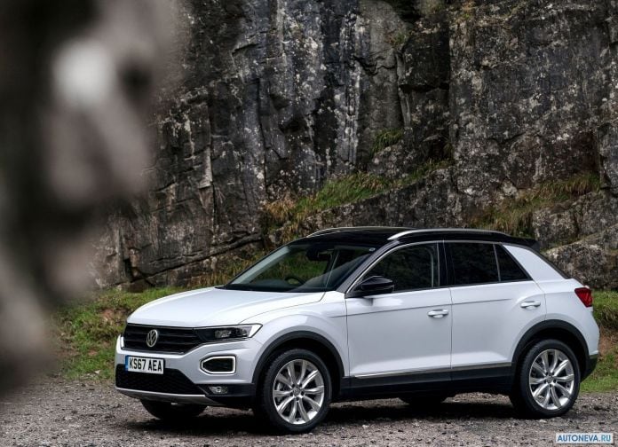 2018 Volkswagen T-Roc UK-version - фотография 4 из 74 2018 Volkswagen T-Roc UK-version - фотография 4 из 74