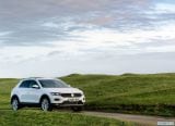 volkswagen_2018_t_roc_uk_version_014.jpg