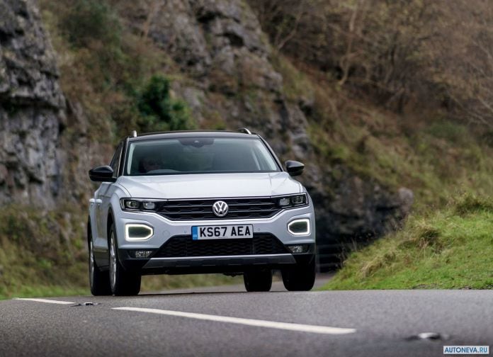 2018 Volkswagen T-Roc UK-version - фотография 16 из 74 2018 Volkswagen T-Roc UK-version - фотография 16 из 74