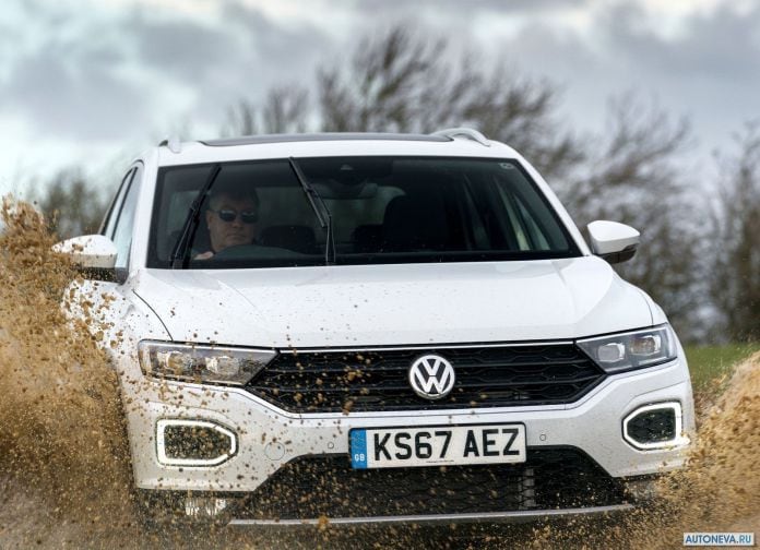 2018 Volkswagen T-Roc UK-version - фотография 23 из 74 2018 Volkswagen T-Roc UK-version - фотография 23 из 74