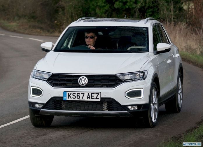 2018 Volkswagen T-Roc UK-version - фотография 27 из 74 2018 Volkswagen T-Roc UK-version - фотография 27 из 74