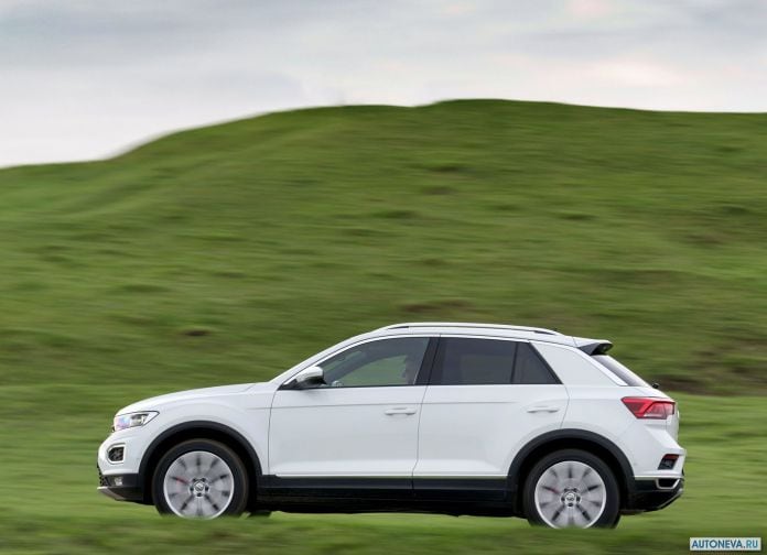 2018 Volkswagen T-Roc UK-version - фотография 30 из 74 2018 Volkswagen T-Roc UK-version - фотография 30 из 74