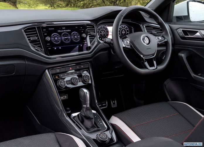 2018 Volkswagen T-Roc UK-version - фотография 49 из 74 2018 Volkswagen T-Roc UK-version - фотография 49 из 74