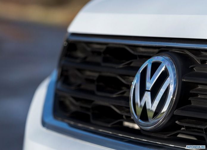 2018 Volkswagen T-Roc UK-version - фотография 62 из 74 2018 Volkswagen T-Roc UK-version - фотография 62 из 74