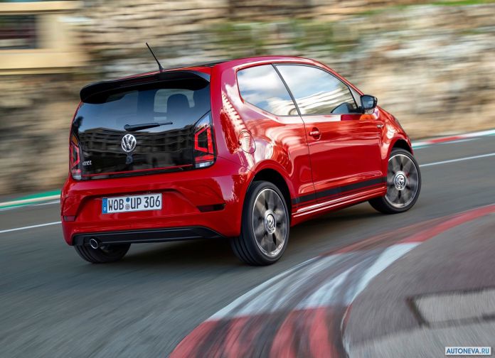 2018 Volkswagen Up GTI - фотография 20 из 36
