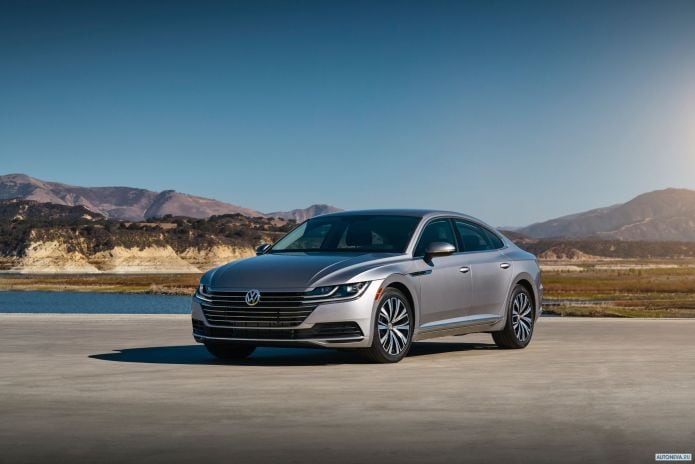 2019 Volkswagen Arteon 4Motion NA - фотография 4 из 31