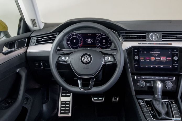 2019 Volkswagen Arteon 4Motion NA - фотография 15 из 31 2019 Volkswagen Arteon 4Motion NA - фотография 15 из 31