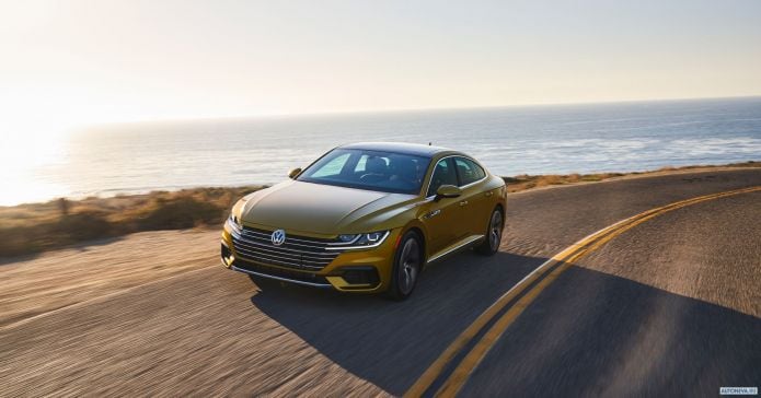 2019 Volkswagen Arteon 4Motion R-line NA - фотография 8 из 40