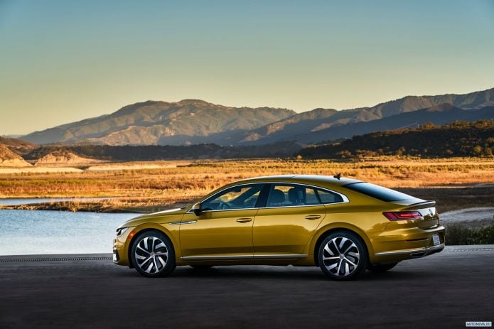 2019 Volkswagen Arteon 4Motion R-line NA - фотография 16 из 40 2019 Volkswagen Arteon 4Motion R-line NA - фотография 16 из 40