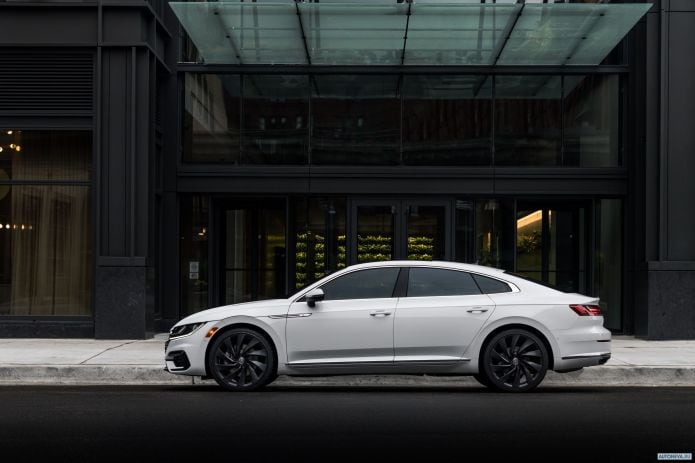 2019 Volkswagen Arteon 4Motion R-line NA - фотография 20 из 40 2019 Volkswagen Arteon 4Motion R-line NA - фотография 20 из 40