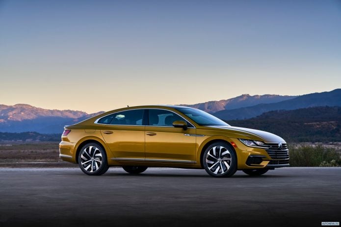 2019 Volkswagen Arteon 4Motion R-line NA - фотография 21 из 40