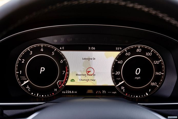 2019 Volkswagen Arteon 4Motion R-line NA - фотография 31 из 40 2019 Volkswagen Arteon 4Motion R-line NA - фотография 31 из 40