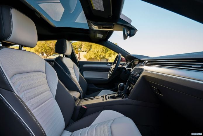 2019 Volkswagen Arteon 4Motion R-line NA - фотография 32 из 40 2019 Volkswagen Arteon 4Motion R-line NA - фотография 32 из 40