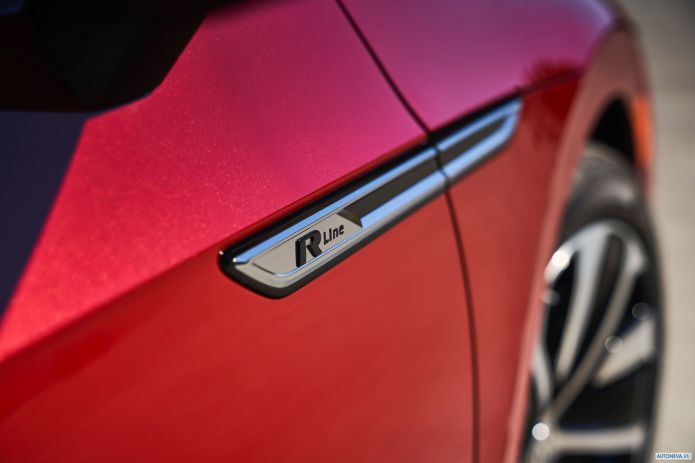 2019 Volkswagen Arteon 4Motion R-line NA - фотография 37 из 40 2019 Volkswagen Arteon 4Motion R-line NA - фотография 37 из 40