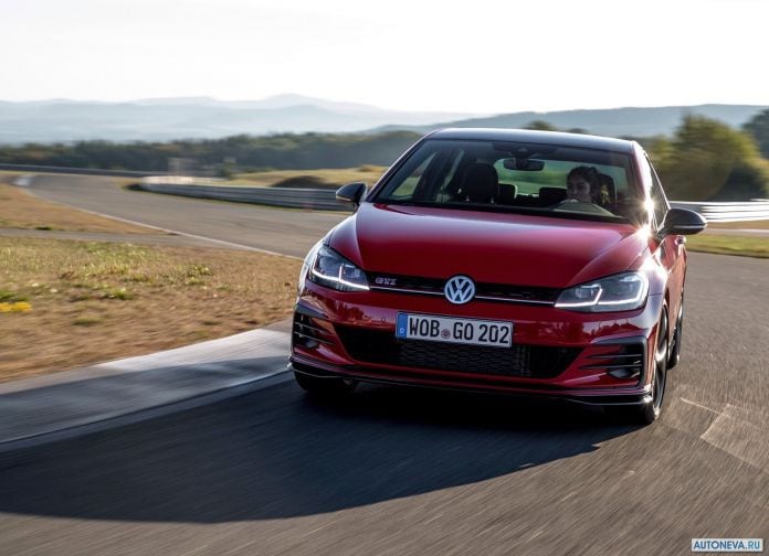 2019 Volkswagen Golf GTI TCR - фотография 21 из 106 2019 Volkswagen Golf GTI TCR - фотография 21 из 106