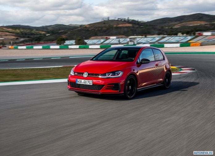 2019 Volkswagen Golf GTI TCR - фотография 22 из 106 2019 Volkswagen Golf GTI TCR - фотография 22 из 106