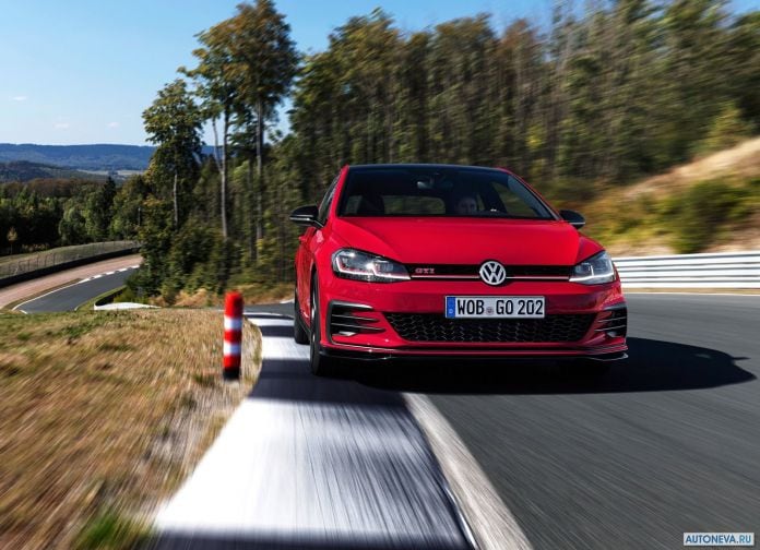 2019 Volkswagen Golf GTI TCR - фотография 25 из 106 2019 Volkswagen Golf GTI TCR - фотография 25 из 106