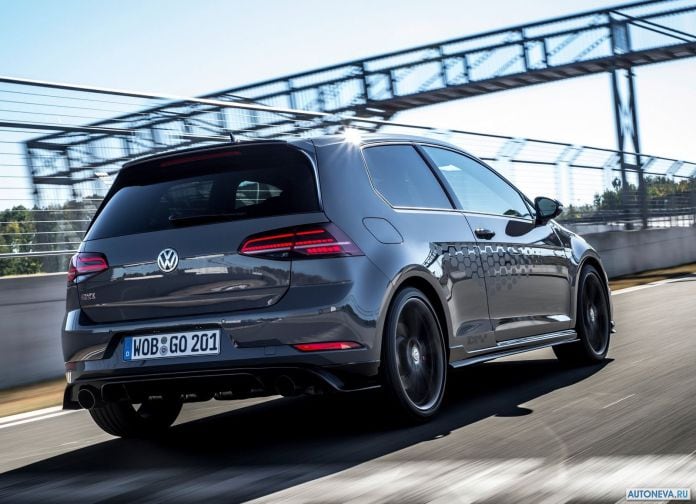 2019 Volkswagen Golf GTI TCR - фотография 38 из 106 2019 Volkswagen Golf GTI TCR - фотография 38 из 106
