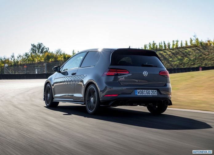 2019 Volkswagen Golf GTI TCR - фотография 42 из 106 2019 Volkswagen Golf GTI TCR - фотография 42 из 106