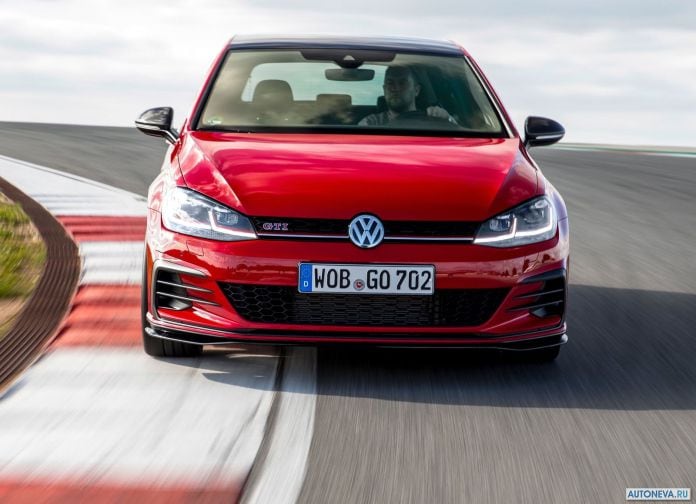 2019 Volkswagen Golf GTI TCR - фотография 45 из 106 2019 Volkswagen Golf GTI TCR - фотография 45 из 106