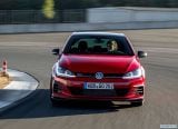 volkswagen_2019_golf_gti_tcr_046.jpg