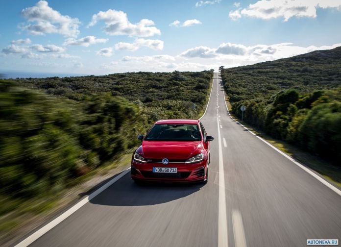 2019 Volkswagen Golf GTI TCR - фотография 50 из 106 2019 Volkswagen Golf GTI TCR - фотография 50 из 106