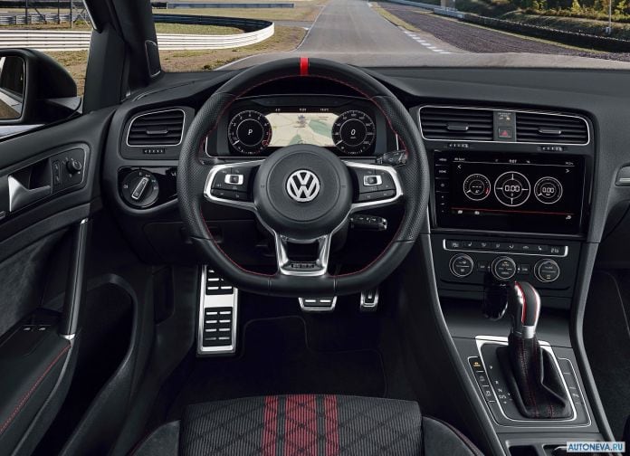 2019 Volkswagen Golf GTI TCR - фотография 74 из 106 2019 Volkswagen Golf GTI TCR - фотография 74 из 106