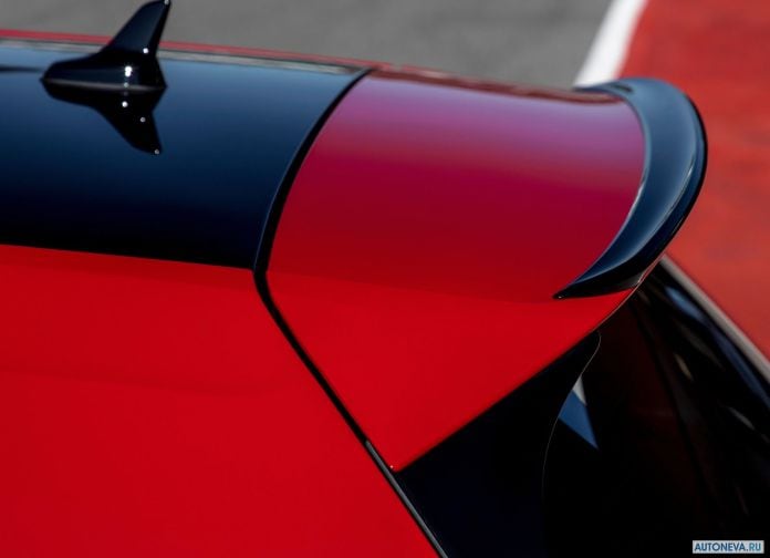 2019 Volkswagen Golf GTI TCR - фотография 98 из 106 2019 Volkswagen Golf GTI TCR - фотография 98 из 106