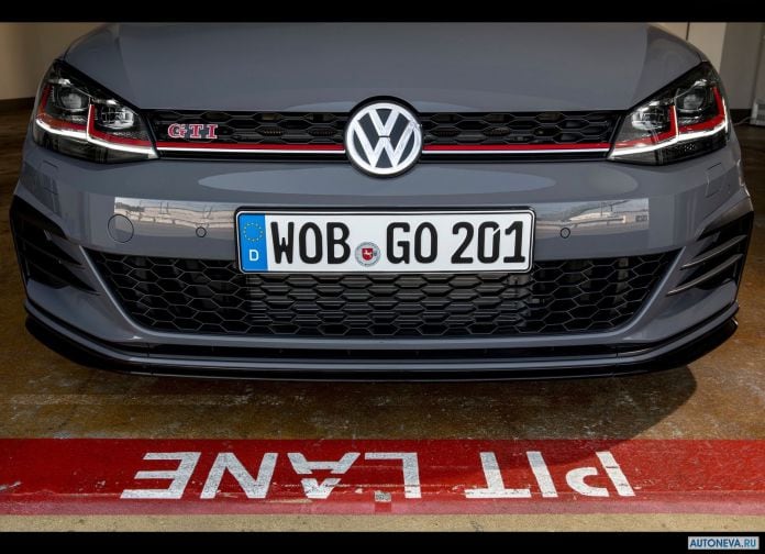 2019 Volkswagen Golf GTI TCR - фотография 104 из 106 2019 Volkswagen Golf GTI TCR - фотография 104 из 106