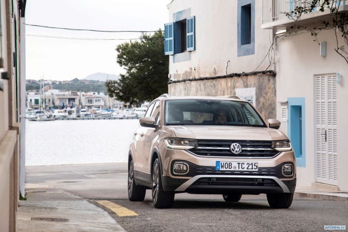 2019 Volkswagen T-Cross - фотография 1 из 40 2019 Volkswagen T-Cross - фотография 1 из 40