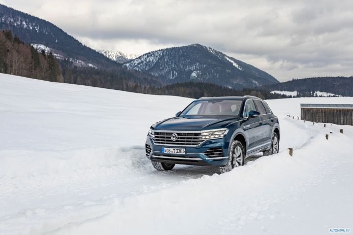 2019 Volkswagen Touareg V6 TDI - фотография 2 из 30