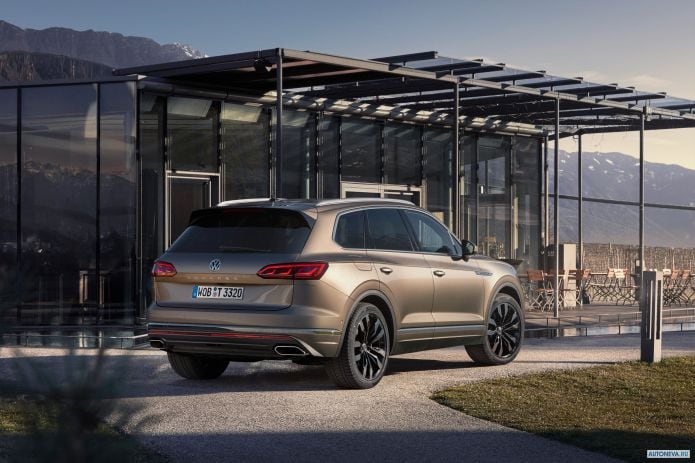 2019 Volkswagen Touareg V6 TDI Atmosphere - фотография 11 из 13 2019 Volkswagen Touareg V6 TDI Atmosphere - фотография 11 из 13