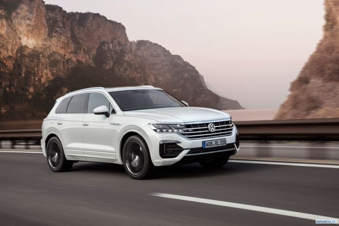 2019 Volkswagen Touareg V6 TDI R-line - фотография 11 из 40