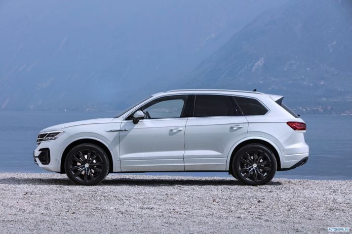 2019 Volkswagen Touareg V6 TDI R-line - фотография 17 из 40 2019 Volkswagen Touareg V6 TDI R-line - фотография 17 из 40