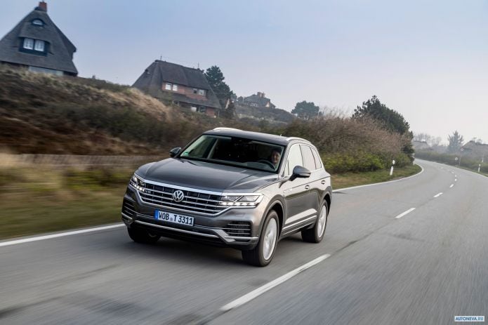 2019 Volkswagen Touareg V8 TDI - фотография 2 из 19