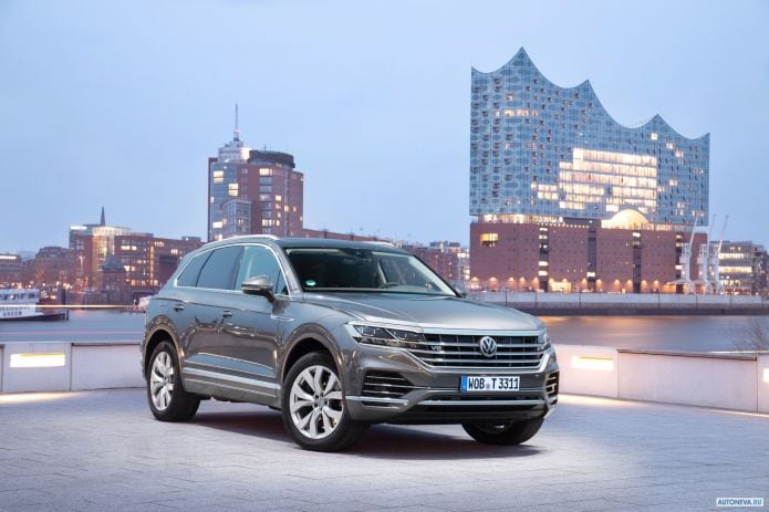 2019 Volkswagen Touareg V8 TDI - фотография 7 из 19