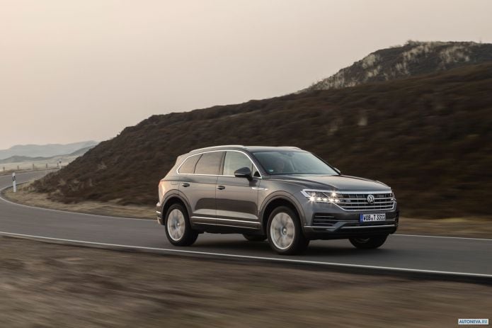 2019 Volkswagen Touareg V8 TDI - фотография 9 из 19 2019 Volkswagen Touareg V8 TDI - фотография 9 из 19