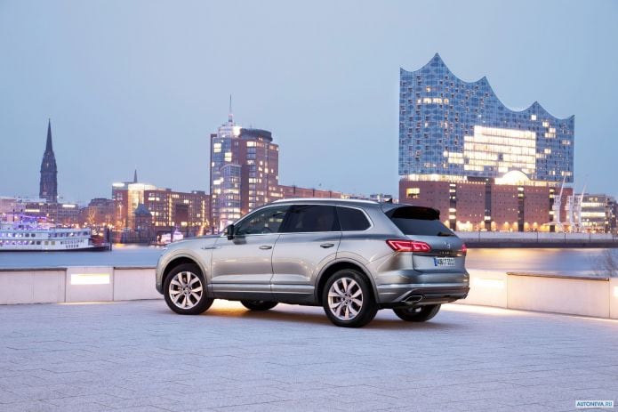 2019 Volkswagen Touareg V8 TDI - фотография 14 из 19 2019 Volkswagen Touareg V8 TDI - фотография 14 из 19