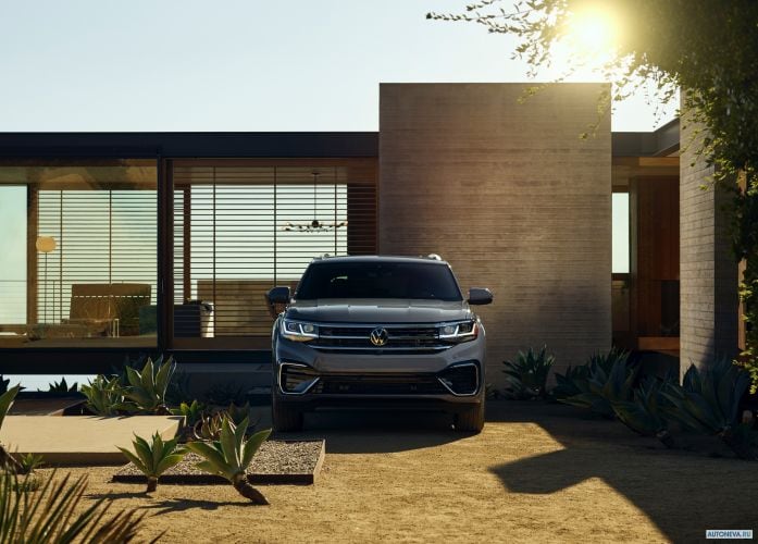 2020 Volkswagen Atlas Cross Sport R-line - фотография 4 из 29 2020 Volkswagen Atlas Cross Sport R-line - фотография 4 из 29