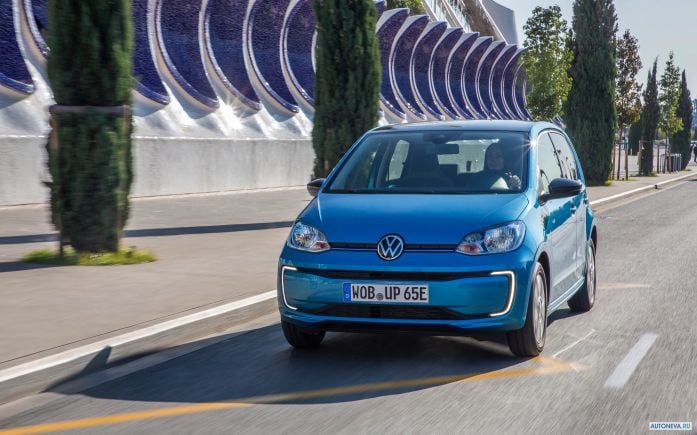 2020 Volkswagen e-up - фотография 6 из 40