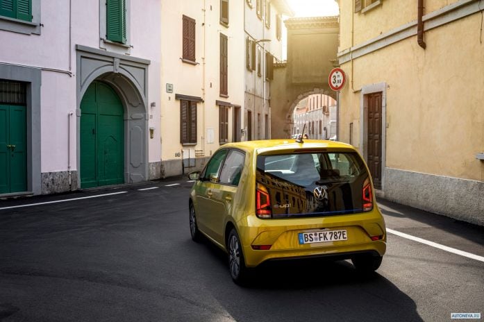 2020 Volkswagen e-up - фотография 29 из 40 2020 Volkswagen e-up - фотография 29 из 40