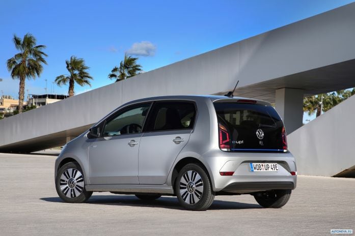 2020 Volkswagen e-up - фотография 34 из 40 2020 Volkswagen e-up - фотография 34 из 40