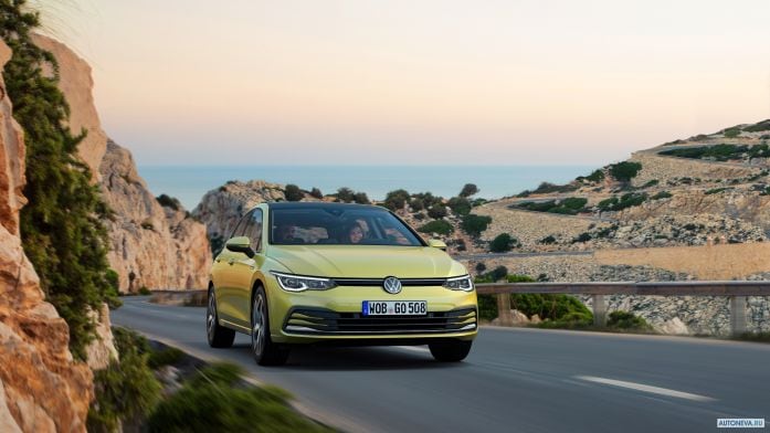 2020 Volkswagen Golf Style - фотография 1 из 40