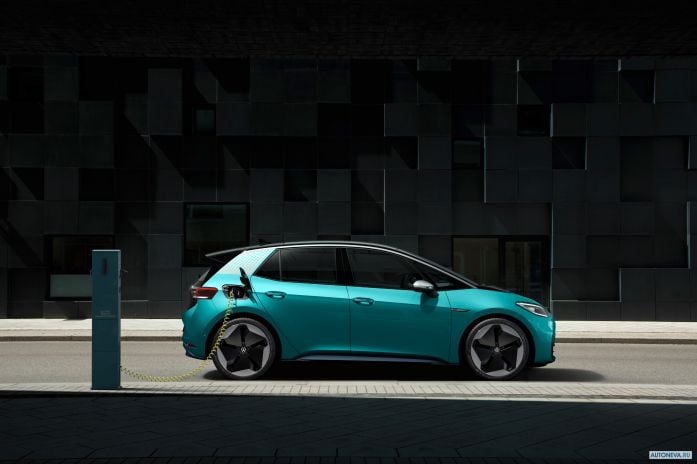 2020 Volkswagen ID.3 First Edition - фотография 15 из 40